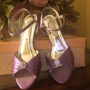 PROM shoes for David’s bridal size 6.5